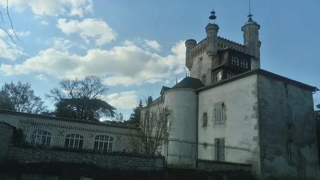 代终结：波尔多酒庄起拍120万都没人接手mg不朽情缘游戏试玩彻底凉了？红酒黄金时(图3)